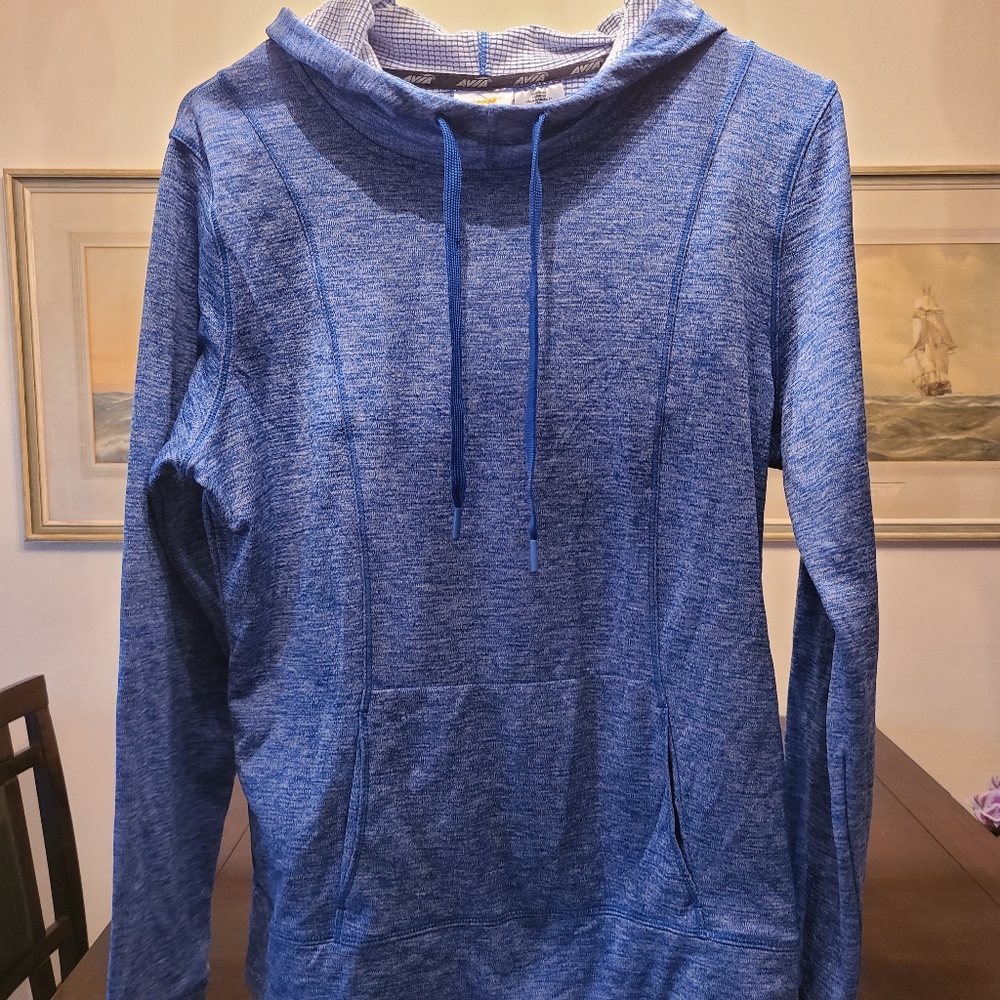 10/$20 Ladies Large Blue Avia hoodie